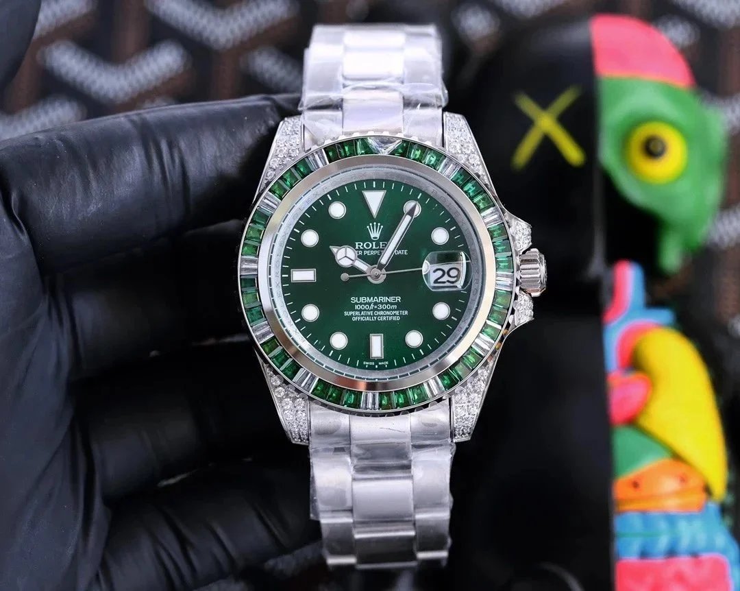 High-quality, fashionable, and luxurious time – Style 16