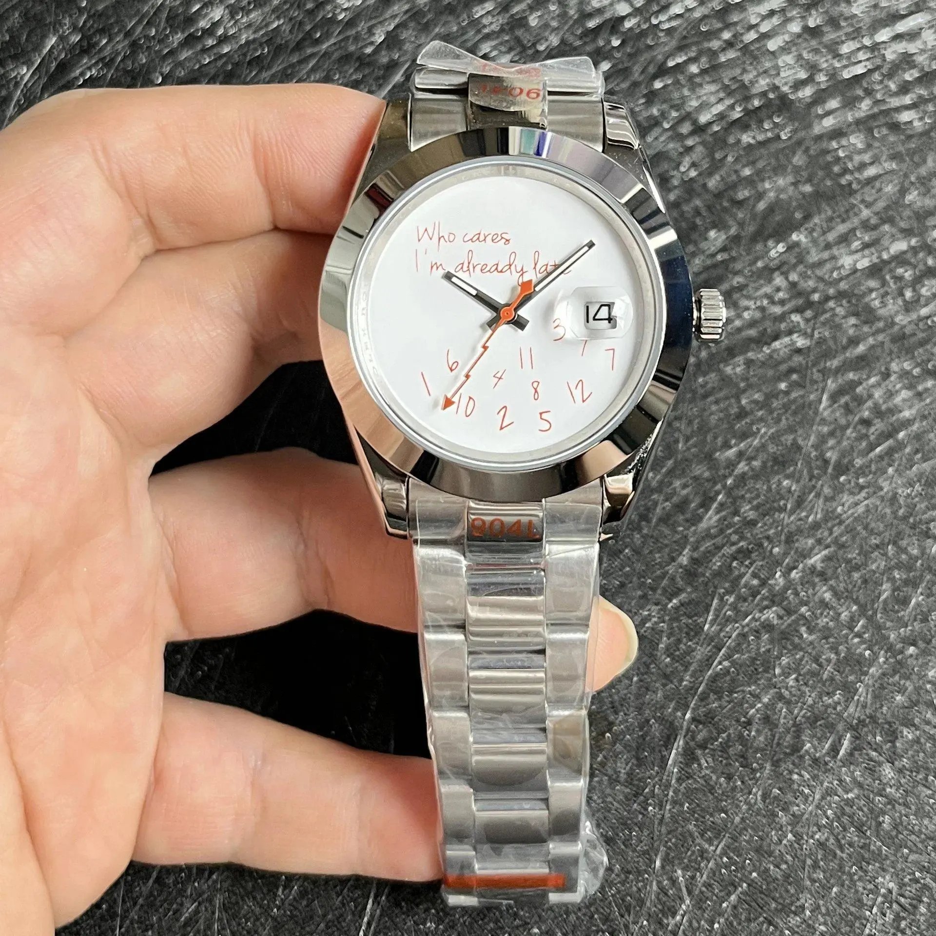 High-quality, fashionable, mechanical, and premium feel – additional view