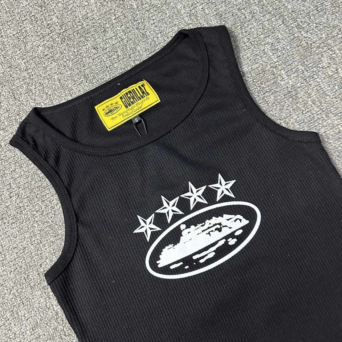 New high-quality vest – additional view