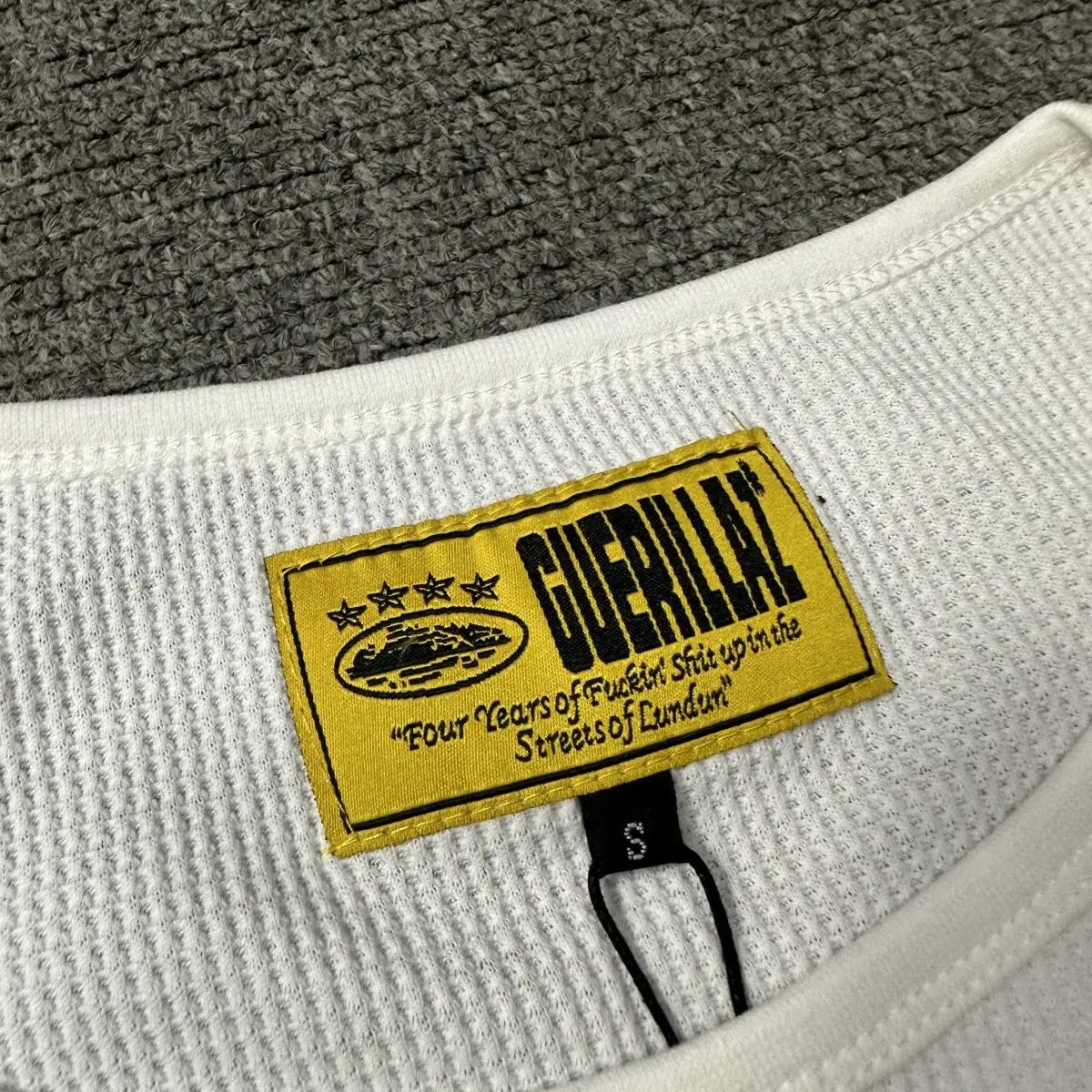 New high-quality vest – additional view