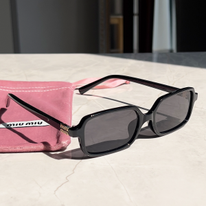 Unisex Eyewear – 39 Styles