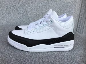 DN3707-160 Casual Sneakers