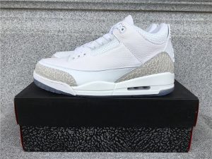 DN3707-160 Casual Sneakers