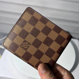 Everyday Wallets – 39 Styles