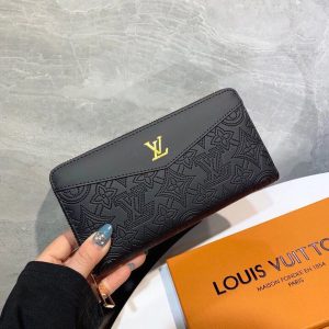 Everyday Wallets – 39 Styles