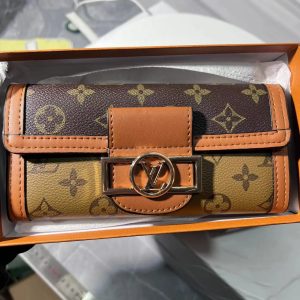 Everyday Wallets – 39 Styles