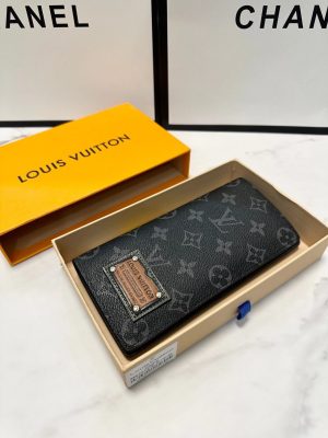 Everyday Wallets – 39 Styles
