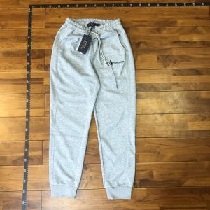 Casual Pants & Jeans – 19 Styles