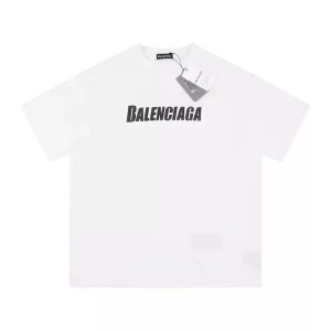 Graphic T-Shirts – 31 Styles