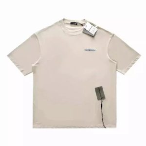 Graphic T-Shirts – 31 Styles