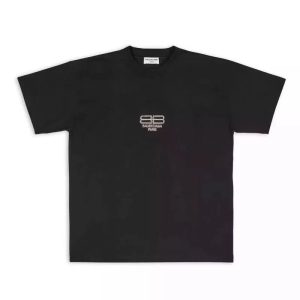 Graphic T-Shirts – 31 Styles