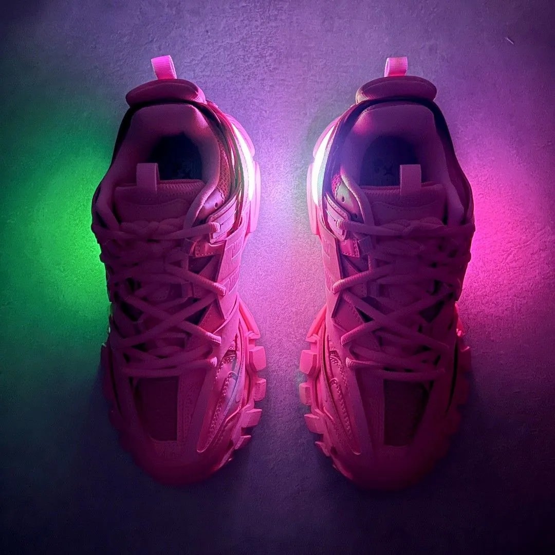 High Quality Fashion High Quality Shoes LED – additional view