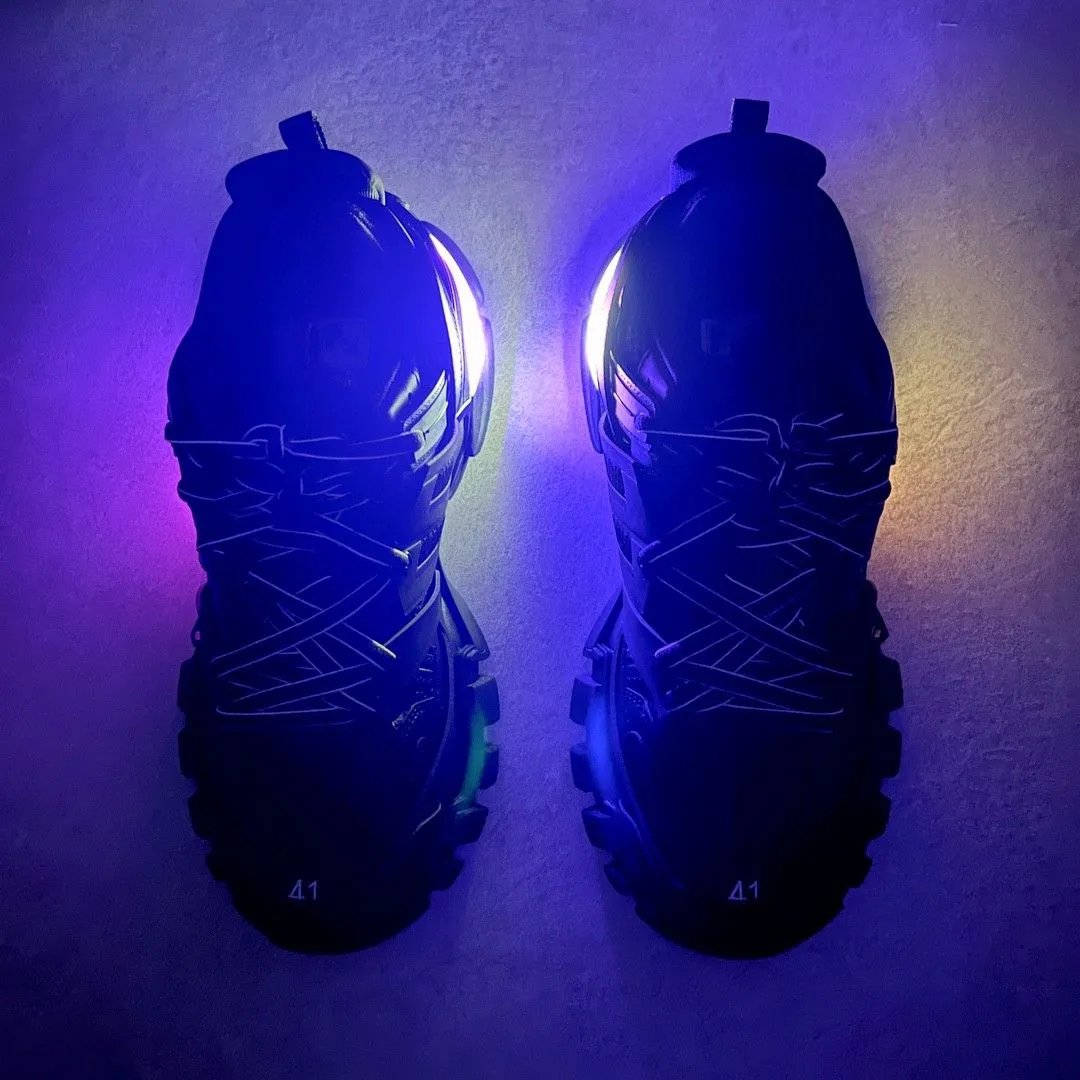 High Quality Fashion High Quality Shoes LED – additional view
