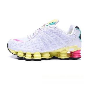 Casual Sneakers – 13 Styles