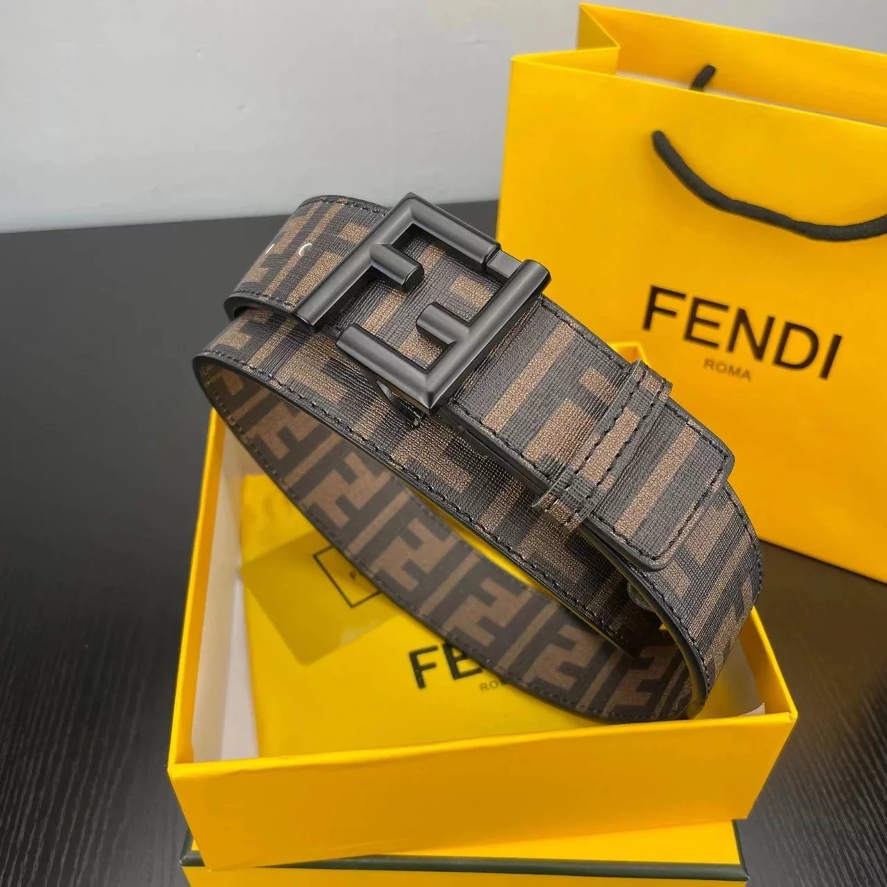 F fashion belt K4-02161 – Style 01