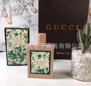 Fragrances – 43 Styles