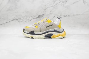 B Casual Sneakers – 15 Styles
