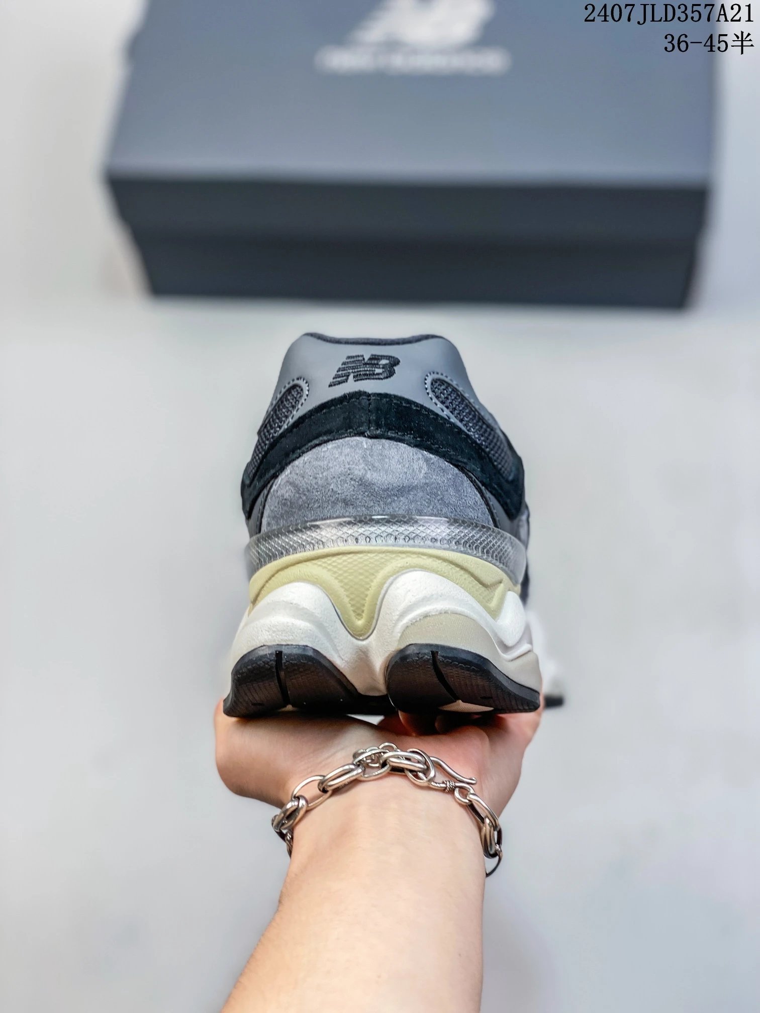High-quality fashionable dad shoes – additional view