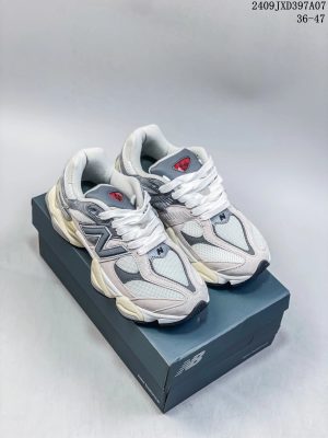 Casual Sneakers – 19 Styles