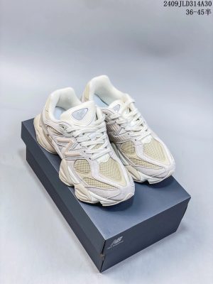 Casual Sneakers – 19 Styles