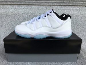 CD6846-102 Casual Sneakers