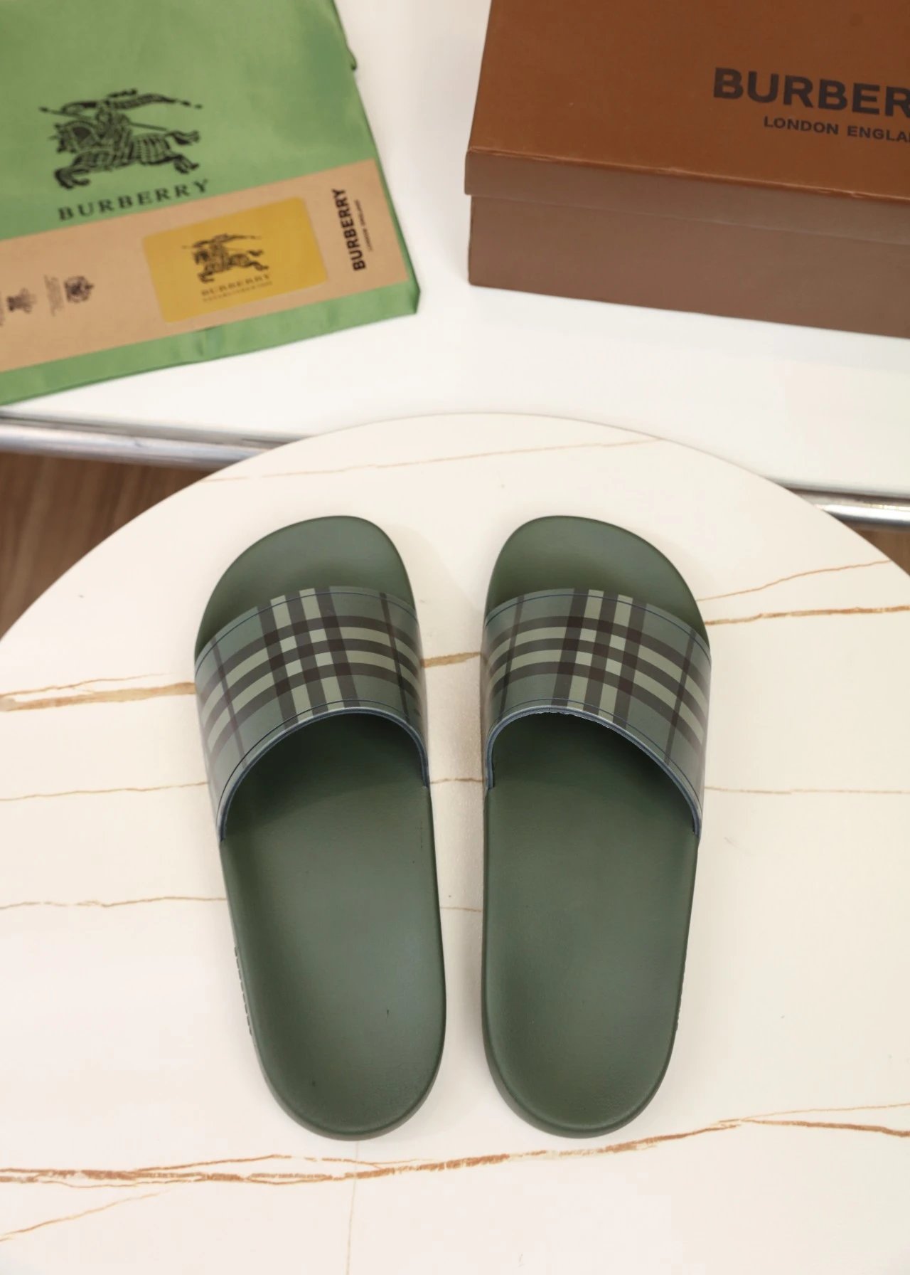 High-quality casual slippers – Style 5