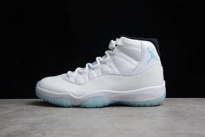 CD6846-102 Casual Sneakers