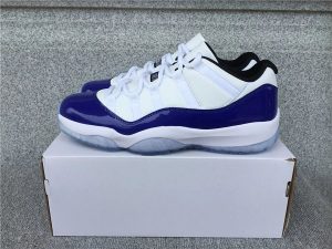 CD6846-102 Casual Sneakers