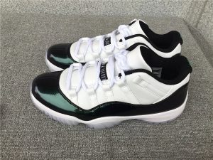 CD6846-102 Casual Sneakers