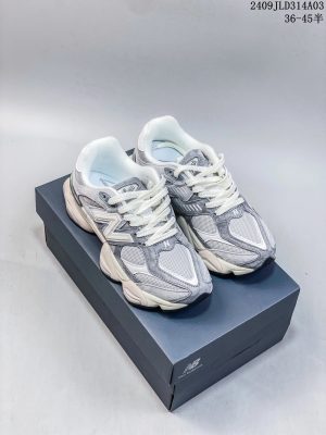 Casual Sneakers – 19 Styles