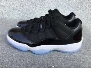 CD6846-102 Casual Sneakers