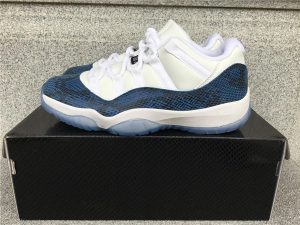 CD6846-102 Casual Sneakers