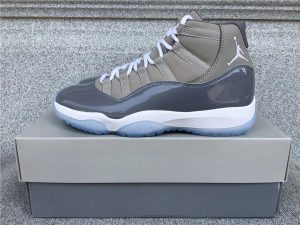 CD6846-102 Casual Sneakers