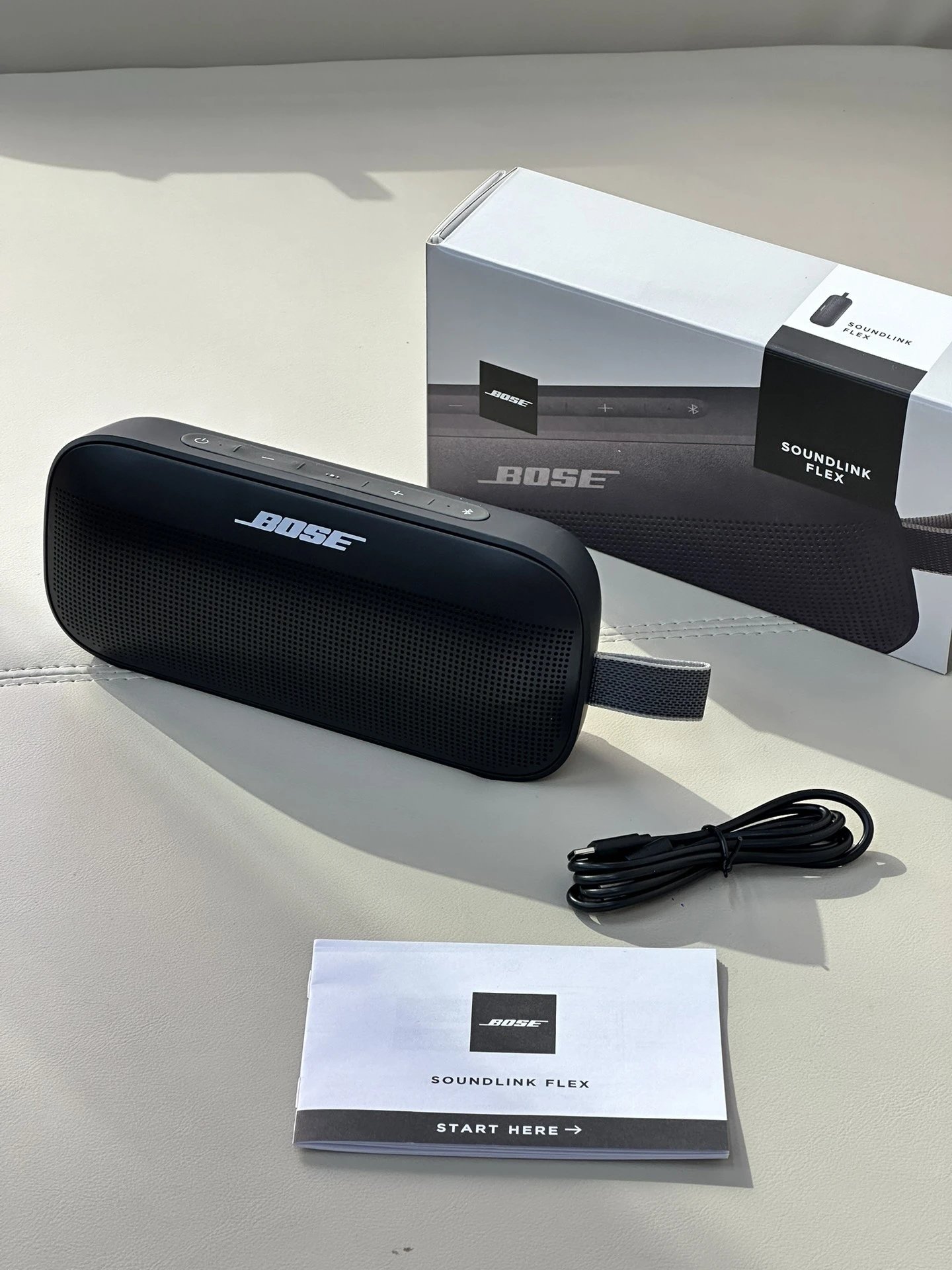Digital – High-Quality Audio – Style 2