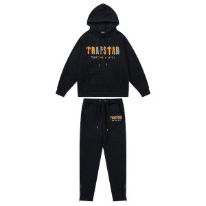 Matching Tracksuits – 30 Styles