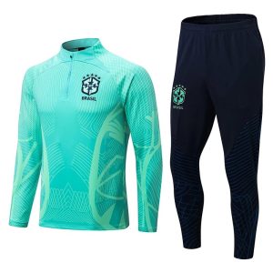 Matching Tracksuits – 39 Styles