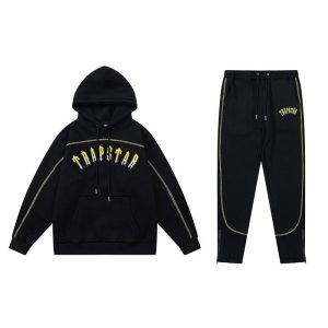 Matching Tracksuits – 30 Styles