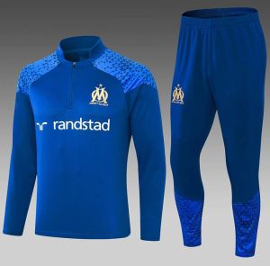 Matching Tracksuits – 38 Styles