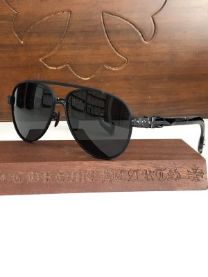 Unisex Eyewear – 35 Styles