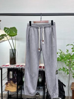 Casual Pants & Jeans – 22 Styles