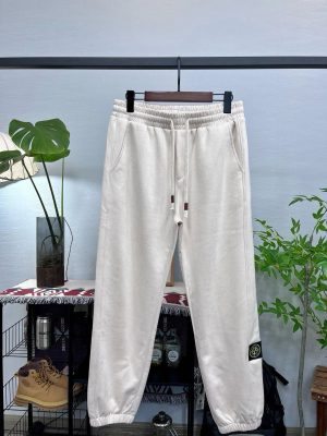 Casual Pants & Jeans – 22 Styles