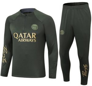Matching Tracksuits – 38 Styles