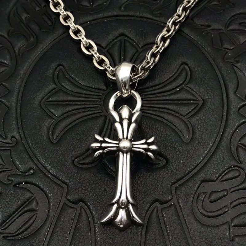 Style CX015 Letter Chain