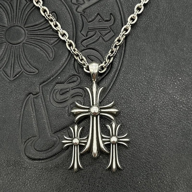 Style CX104 Letter Chain