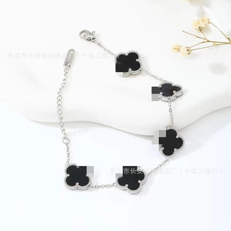 Style Silver chain