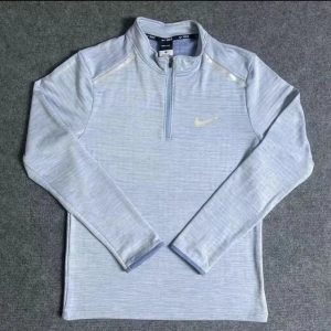 Matching Tracksuits – 10 Styles