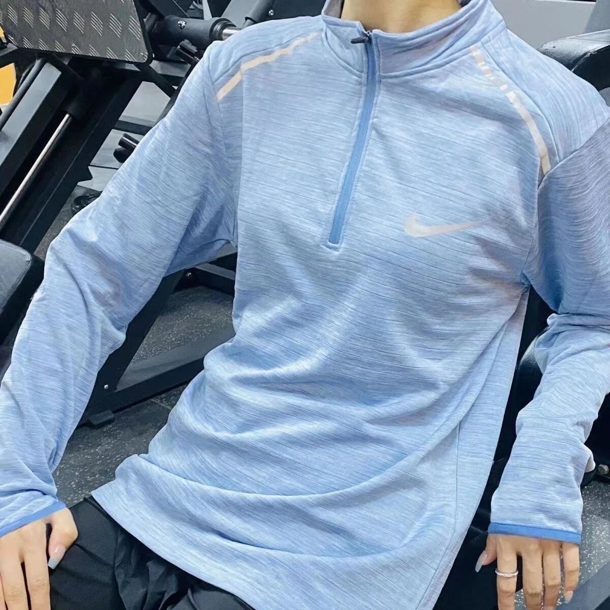 Factory-quality new sports suit – additional view