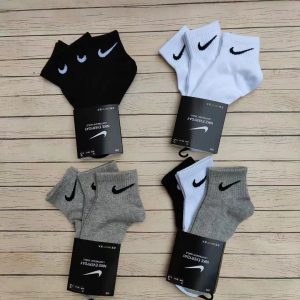 Everyday Socks – 25 Styles