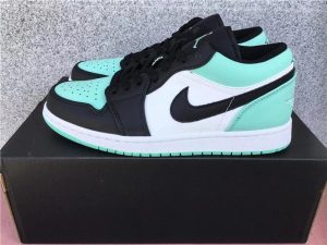 Casual Sneakers – 33 Styles