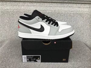 Casual Sneakers – 33 Styles